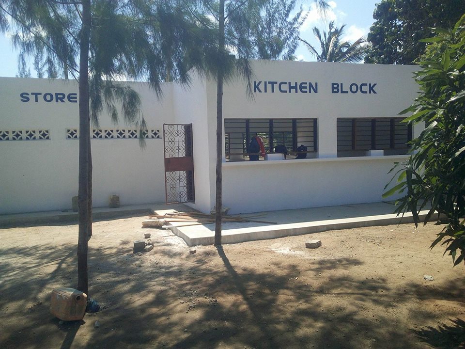 la scuola costruita a gimba watamu kenya